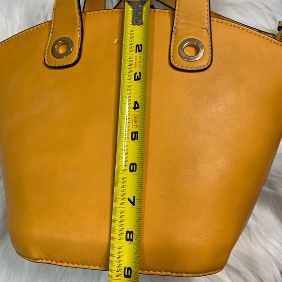 Aldo Women’s Cross Body Bag - Picture 10 of 11